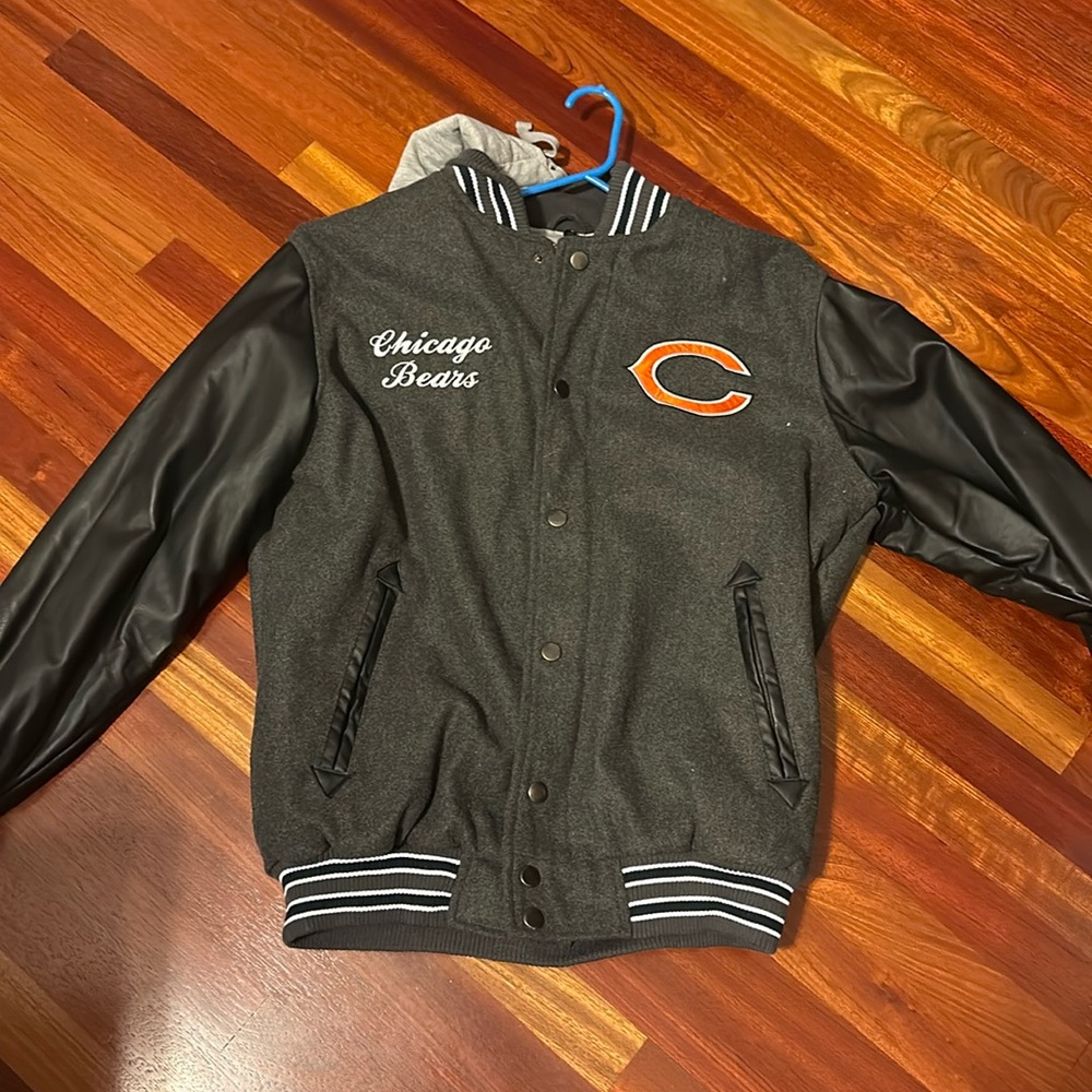 Chicago bears button/zip jacket